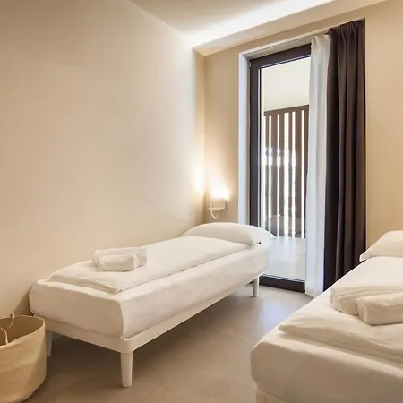 Carlotta * 라찌제