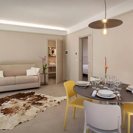 Carlotta Appartement *