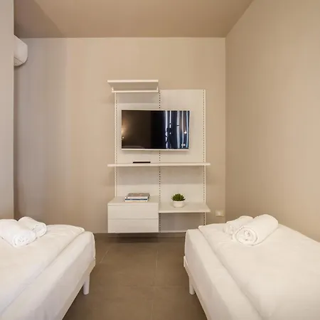 Carlotta Apartamento *