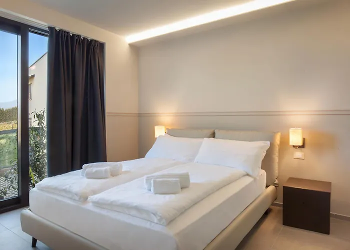 Carlotta Apartament *