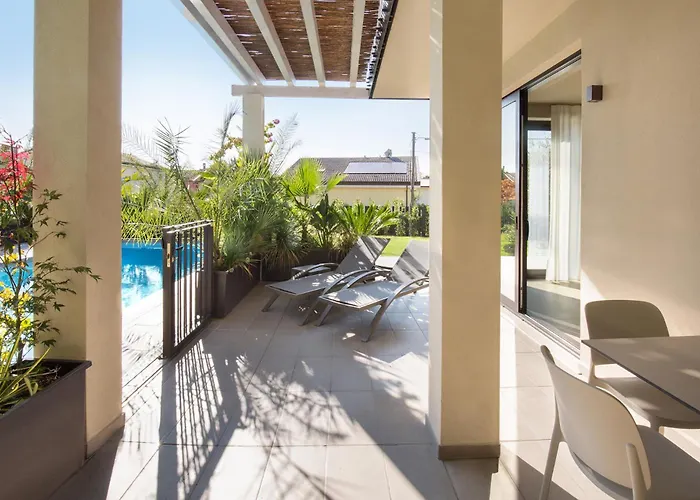 Carlotta Apartament *