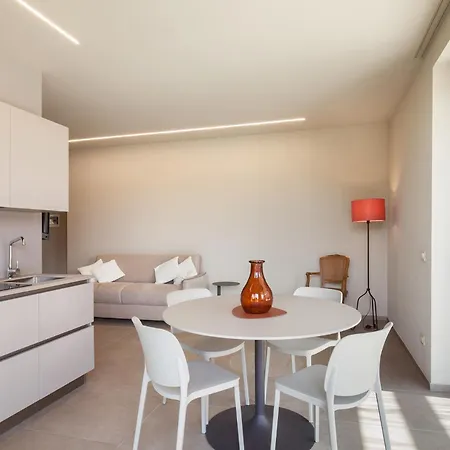 Carlotta Appartement *